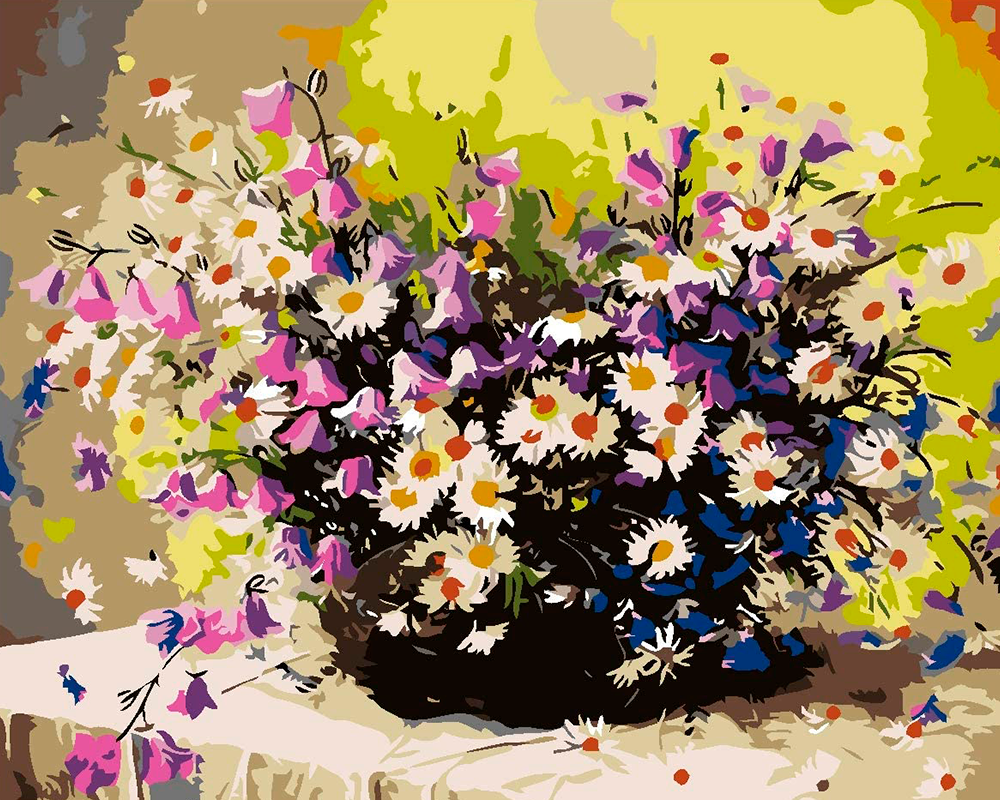 Margherite Bianche con fiori viola